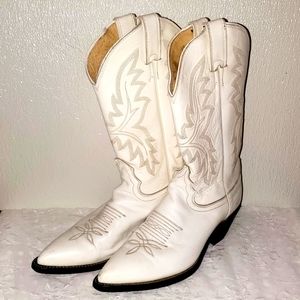 White Justin Style Cowgirl Boot